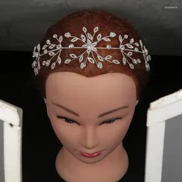 مقاطع الشعر Tiaras و Crowts Hadiyana رواية عصرية تصميم الزركون الإكسسوارات الزفاف البسيطة أنيقة للنساء BC4982 Accesorios Mujer