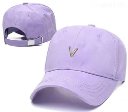 Buona vendita all'ingrosso-2023 V Brand Baseball Cap Italia Designer di lusso Sup Dad Gorras 6 Panel Stone Bone Last Kings Snapback Caps Cappelli da casella per uomini donne A44