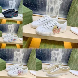 1977 Women's Shoes Cloth Sail Shoes 2023 Classic Tennis Shoes Leisure Shoes Embroidery Printing Green and Red Net Striped Rubber Sole Low-top Men's Sports Shoes