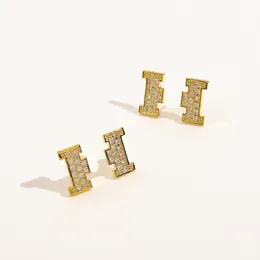 Fashion 18K Gold Stud Earrings Brand Women Diamond Earrings Designer Jewelry 2023 New Design for Women Earrings Stainless Steel Family Gift Jewelry Wholesale