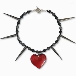 Anhänger Halsketten Punk Niet Rotes Herz Halskette Goth Charms Frauen Grunge Schmuck Hip Hop Zubehör