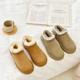 Designer Australien varumärkesdesigner stövlar lyxiga kvinnor vinter platt skor fårskinn skjuvplattform päls glider klassiska män australiska tasman boot storlek 35-41