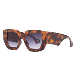 Chic Retro Oversized Sunglasses For Women 2022 For Women Designer Eyewear For Driving, Flight, And Beach Anti Glare Frame From Lasjoyasmejores, $12.31 | DHgate.Com