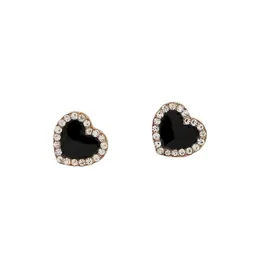 Classic Heart Style Designer Brincho Mulheres Studs Tamanho fofo Tamanho de luxo Carta de jóias de jóias Brincos de aço inoxidável Presentes de festa de casamento Brincos de diamante por atacado