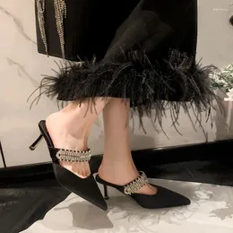 Terlik 2023 Stil Mueller Ayakkabı Moda Rhinestone Simple Women Muture Chaussures Femme Dışında Uçlu High Toe High Toe High Topuklu