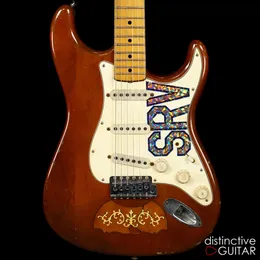 本に一致したカーリーメープルトップフレームメープルバックを備えた