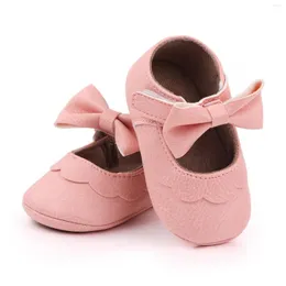 Pierwsze piechurki niemowlęta dziewczyny pojedyncze buty Bowknot Toddler Sandals Princess Urocze urodzone dziecko