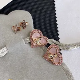 24SS Designer Fashion Viviene Westwoods High Ban Native Saturn med Diamonds Pink Love Fritillaria Rose Gold Necklace Womens Light Luxury Temperament High Sense Co