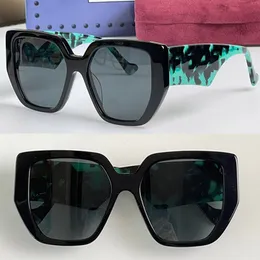 Designerskie okulary przeciwsłoneczne plażowe 0956 Moda Klasyczne okulary Grube Ramka płytowa Extra szeroka świątynia MENS Wakacje Czarne soczewki Okulary przeciwsłoneczne Rozmiar 54-18-145