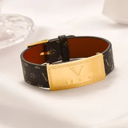 Tasarımcı Monogram Deri Bangle Klasik Tasarım Aşk Hediye Düğün Doğum Günü Hediye Bilezik Kış Yeni Noel Bilezik Lüks Takı Toptan