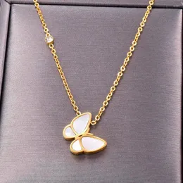 Wisiorki 999 Pure Gold Pearl Shell Butterfly Naszyjnik dla kobiet Clavicle łańcuch 18k żółte walentynki Prezenty biżuterii