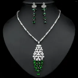 Collana di orecchini set di cristalli eleganti set da donna di lusso gioielli in zirconio per accessori per abiti da sposa travestimenti da festa