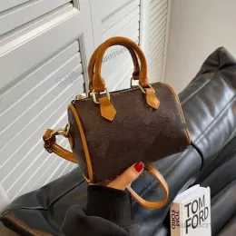 الأطفال الفاخرة الدائرية Boston Handbag 2023 Girls Crossbody Bucket Bag Designer Kids Pu Leather One Counter Princess Bags A9567