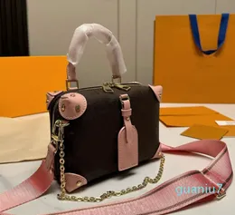 デザイナーショルダークロスボディバッグ女性化粧品ハンドバッグハンドルハンドバッグコイン財布高品質のレインボーバッグ