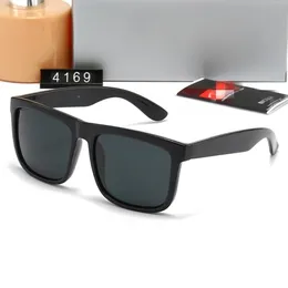 Square sunglasses HD nylon lenses UV400 Anti-radiation street fashion beach catwalk suitable for all wear matching style designer sunglasses unisex with box R
