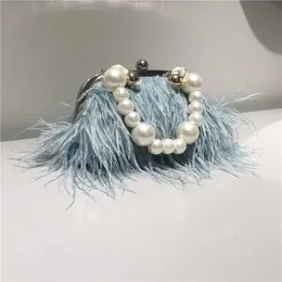 Luksusowe torby wieczorowe Modna torba na crossbody dla kobiet ins Turkey Fur Pearl Chain Messenger Single Remer Torka Kobieta strusia trawna sukienka