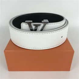 Cinture Desinger Cintura stampata classica moda Fibbia liscia in vera pelle Casual 19 stili Larghezza 38mm Donna Uomo per la festa