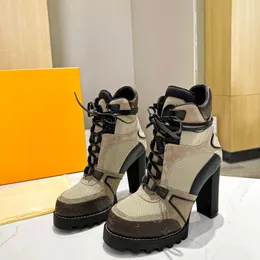 Buty Designer Buty damskie zimowe luksusowe krótkie buty śniegu na wysokich obcasach dla ciepła i wygody pogody czarne buty skórzane buty