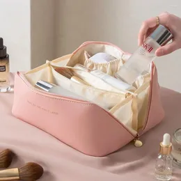 Sacs à cosmétiques, sac de maquillage pour femmes, organisateur de lavage de grande capacité, séparation sèche et humide, étanche, rangement Portable de voyage domestique