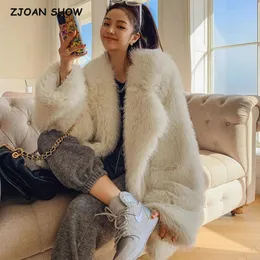 Women's Leather Faux Leather HIGH QUALITY Winter Large Lapel Fur Coat Long sleeve Loose Warm Shaggy Faux Fur Jacket Loose Coat White Khaki 231114