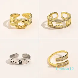 Anillos de boda Estilo de moda de Europa y América Anillos de amor para mujer Suministros de joyería de boda Chapado en cobre Anillo de uñas ajustable al por mayor