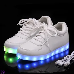 GAI Comemore Adulto Unissex Mulheres Mens Criança Sapatilhas Luminosas Brilhantes Carga USB Meninos LED Coloridos Light-up Sapatos Meninas Calçados 230414 GAI