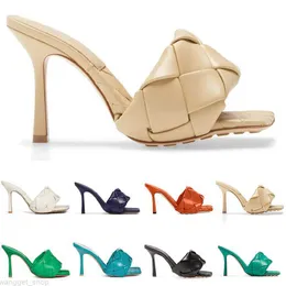 Sandalo Slide Lido Pantofole Slide di design di lusso tacco alto Sandali slider da donna in pelle Suola in gomma bianco nero Paprika buono