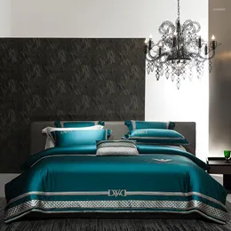 寝具セット高品質1400TCエジプトの綿の贅沢セット絶妙な刺繍布団カバーフラット/フィットベッドシート枕カバー