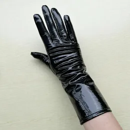 Fem fingrar handskar långa handskar för kvinnor våren vinter manlig patent läder mode catwalk motorcykel ridning luvas lysande varma arm varmare gants 231113