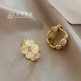 Projektowanie stadniny sens białe i zielone opale okrągłe kolczyki do damskiej koreańskiej biżuterii modowej luksusowe akcesoria 231113