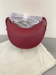 Borse a tracolla Borsa di design di lusso di qualità Borsa per trucco Borsa di lusso mensile Borsa a tracolla in pelle di vitello liscia con chiusura a cerniera Borse a tracolla da donna