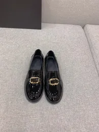 Sandals Loafers 두꺼운 껍질을 벗긴 해변 INS 양가죽 사소한 가죽 캐주얼 여성 신발 조류의 한국 버전