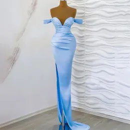 2024 Sky Blue Mermaid Evening Dress Pleated Off Shouldge Side Slit Satin 여성 공식 무도회 파티 가운 Robe de Soiree