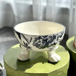 Designerska miska dla psa Ceramiczna miska dla zwierząt z klasycznymi literami Wytrzymała ceramiczna miska dla kotów Miski dla psów na jedzenie i wodę