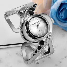 Orologi da polso Vrouwen Bangle Horloge Crystal Luxe Dames Quarzo Horloges Vrouw Strass Mode Vrouwelijke Klok Eleagnt Reloj