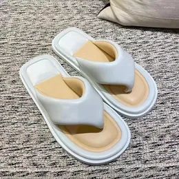 Slippare äkta läder fast färg flip flops damer märke designer sommar casual pantuflas strandskor för kvinnor chanclas chinelos