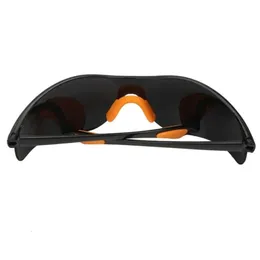 Óculos de proteção UV resistentes ao impacto da segurança anti que soldam Óculos protetores