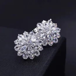 Stud Big Flower Lab Diamante Brinco Real 925 Sterling Silver Noivado Brincos de Casamento para Mulheres Nupcial Partido Jóias Presente 231115