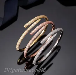 Luxury Diamond Bracelets Designer Fashion Brand Bracelet Women Man Gold Plated Cuff Nail bracelet Wedding Party for Lover Jewelry Valentine's Day Gift