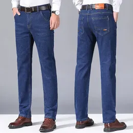 Män s jeans klassisk stil män märke affär casual smal denim lyxbyxor man blå svart byxor storlek 38 40 231113