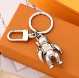 Keychains Lanyards Fashion Stylish Luxury Designer Keychain Classic Brands Key Buckle Astronaut Pendant Matte Silver för Mens Womens Motion Current 66ESS