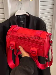 Sacos de ombro ao ar livre sacos cruz para 2023 novo cilindro de náilon ombro mensageiro saco primavera/verão simples bolsas elegantes