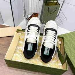 Designer Luxe Schoenen Mode Sneakers Heren En Dames Running Sportschoen Nieuwe Casual Sneaker Trainers Klassieke Schoen 112323m