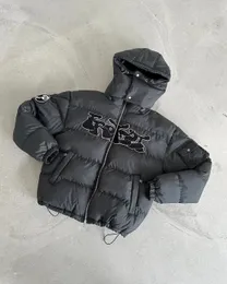 Męskie palenie Parkas High Street Fashion List do wydrukowania puffer kurtki męskie i damskie odłączany kapelusz Harajuku swobodna luźna kurtka 231115