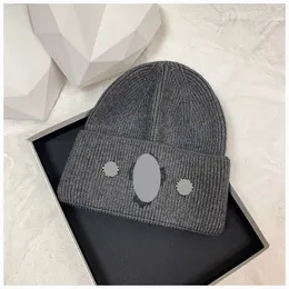 Chro mees Hearts Hut Beanie/Totenkopfkappen Designer Frau Herren Hut Eimer Ball Cap Beanie für Mode Caps Frühling Buchstaben bestickt 918 132