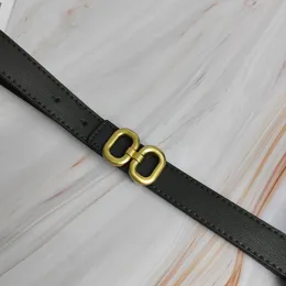 Men Luxurys Designers Belts For Women Moda Multi-Color Opções de couro Letra Burca Fuche Cinturão Mulheres Ciusta Banda de alta qualidade Senhoras Cintura Ceinture