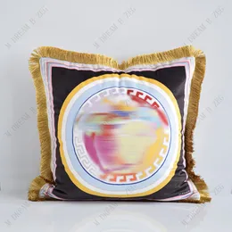 Designer Pillowcase "V" Letters Throw Pillow Case 45x45cm Luxury Pudowcase With Tassel Designer Cushion Cover utan Core Jacquard Sofa Bed Covers HT3043