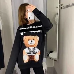 Дизайнерские толстовки Moschino Идеальные большие осенние женские толстовки с капюшоном Спортивный свитер с круглым вырезом и длинными рукавами Повседневные толстовки Essentialhoodies 17 KIBJ