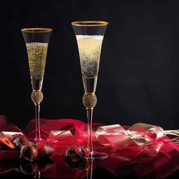 Бокалы для вина Хрустальный бокал для вина Экстремальная роскошная стеклянная посуда для свадебной вечеринки Кубок для напитков Бокал для красного вина с золотой оправой Алмазный коктейль Кубок для шампанского Q231115