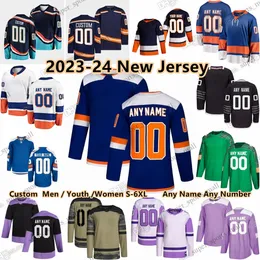 Personalizzato S-6XL Stagione 2023-24 College Hockey Jersey 13 Mathew Barzal Anders Lee Bo Horvat Josh Bailey Brock Nelson Zach Parise Noah Dobson Mike Bossy Ilya Sorokin Engvall